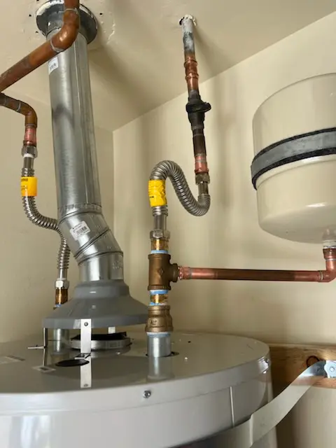 Water heater installation and plumbing repair in Paynters Crossing